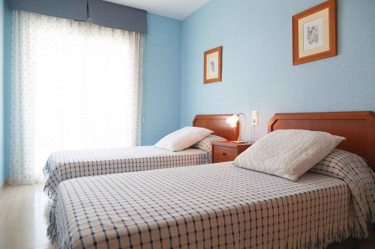 Uhc Village Park Apartments Σαλού Εξωτερικό φωτογραφία