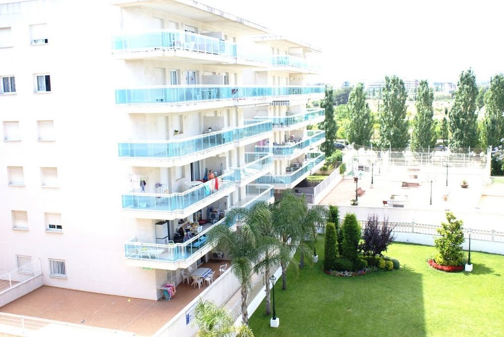 Uhc Village Park Apartments Σαλού Εξωτερικό φωτογραφία