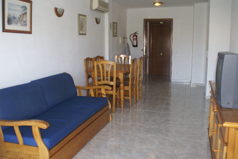 Uhc Village Park Apartments Σαλού Εξωτερικό φωτογραφία
