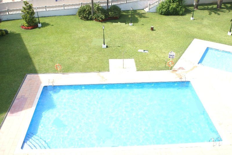Uhc Village Park Apartments Σαλού Εξωτερικό φωτογραφία